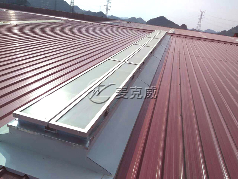 薄型自然通風器